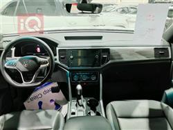 ڤۆڵکسواگن ئەتڵەس کرۆس سپۆرت